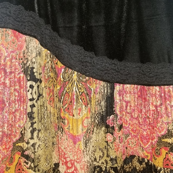 Never worn Coldwater Creek Beautiful Holiday Maxi Skirt. - Picture 6 of 6